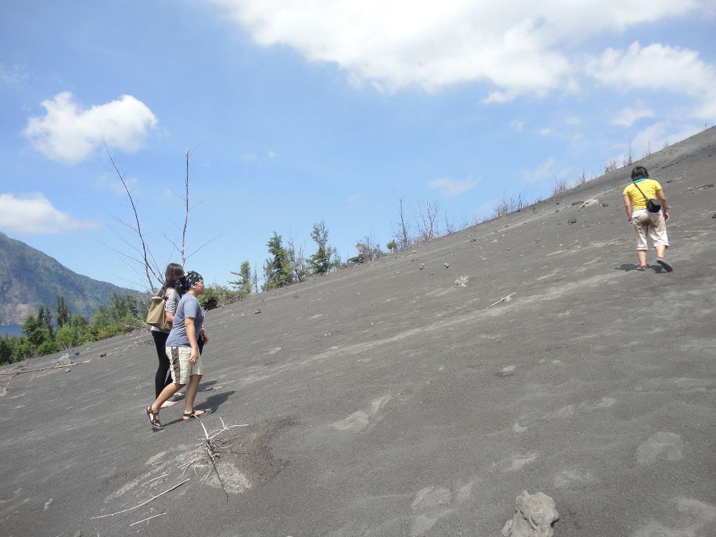 Volcano Krakatau & Ujung Kulon Park - Photo 8