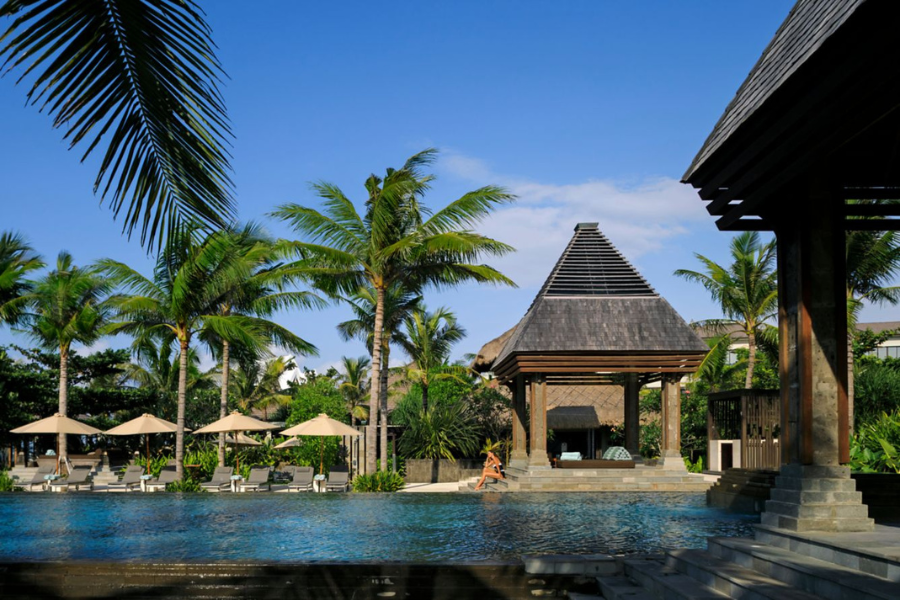 The Ritz Carlton - Photo 11