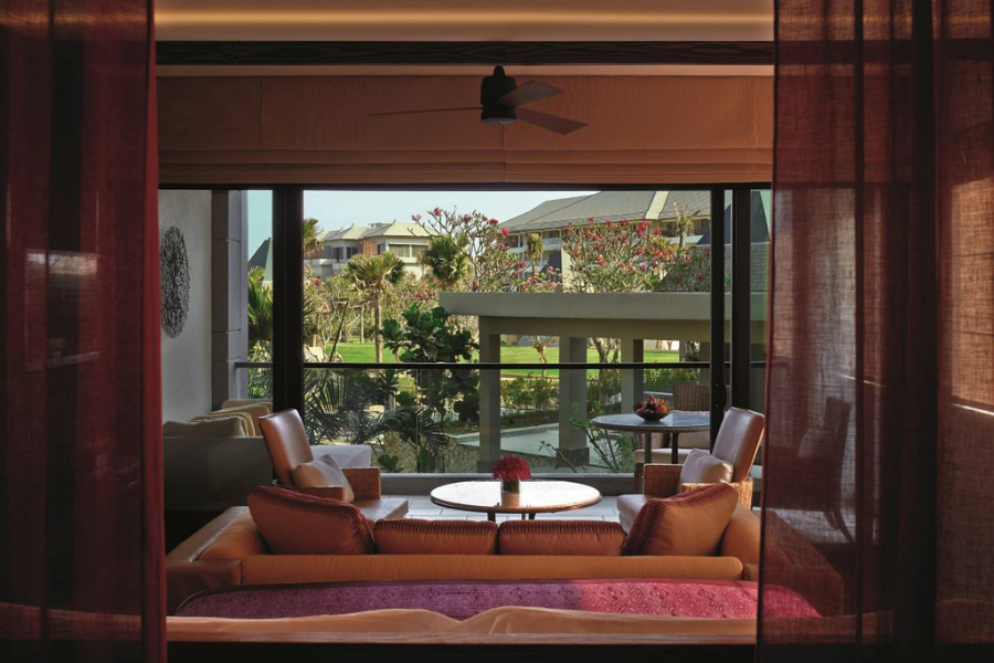 The Ritz Carlton - Photo 13
