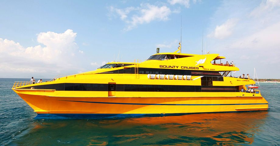 Bounty Cruise to Lembongan - Photo 2